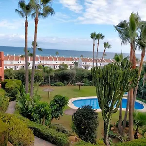 Apartamento Met Zeezicht En Vlakbij Het, Manilva